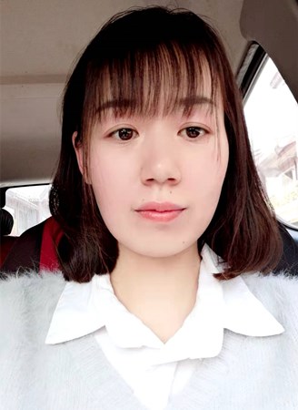 中国女性プロフィール写真1