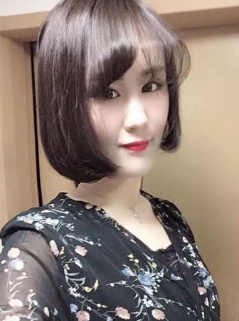 中国女性プロフィール写真1