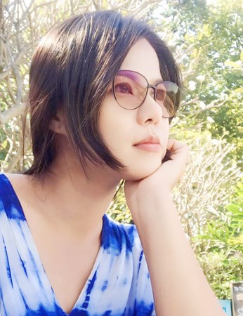 Thai woman 4027 profile photo