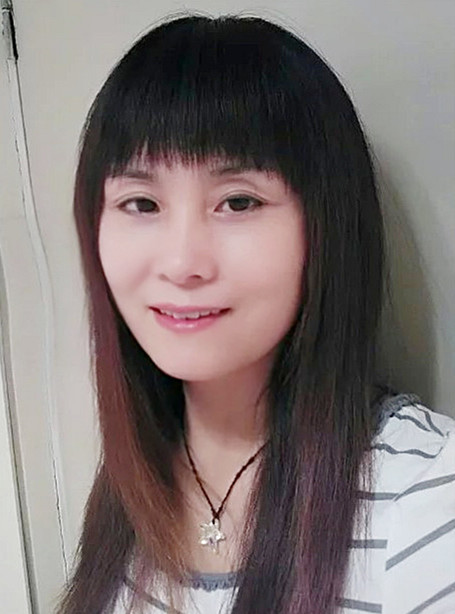 中国女性プロフィール写真1